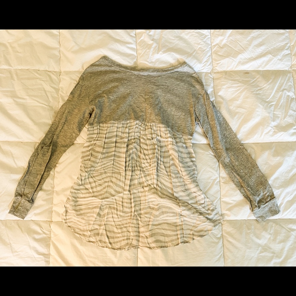 Splendid High/Low Long Sleeve - Picture 3 of 3